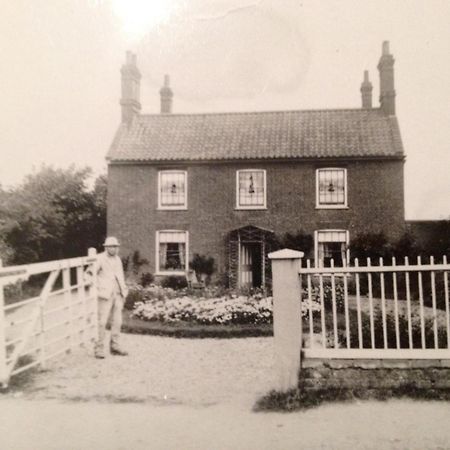 Mill House Bed And Breakfast Cromer Exterior foto